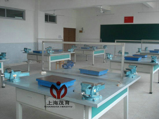 鉗工實(shí)驗(yàn)室實(shí)訓(xùn)設(shè)
