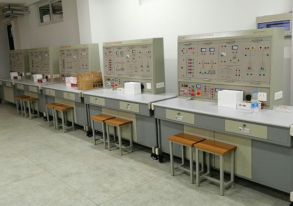 安全用電實(shí)訓(xùn)裝置